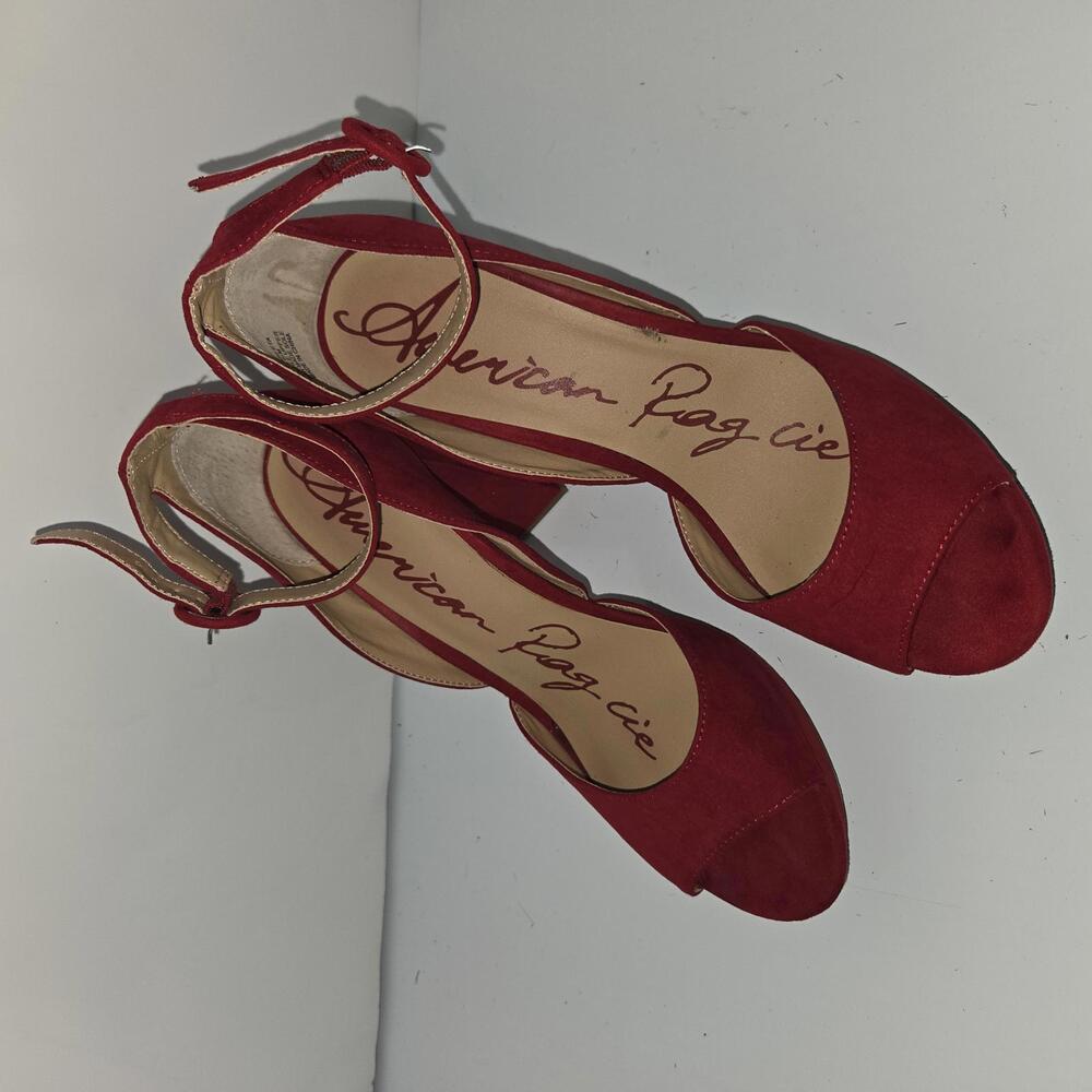 0262 American rag Areeta red block heeled shoes‎ size 9.5M